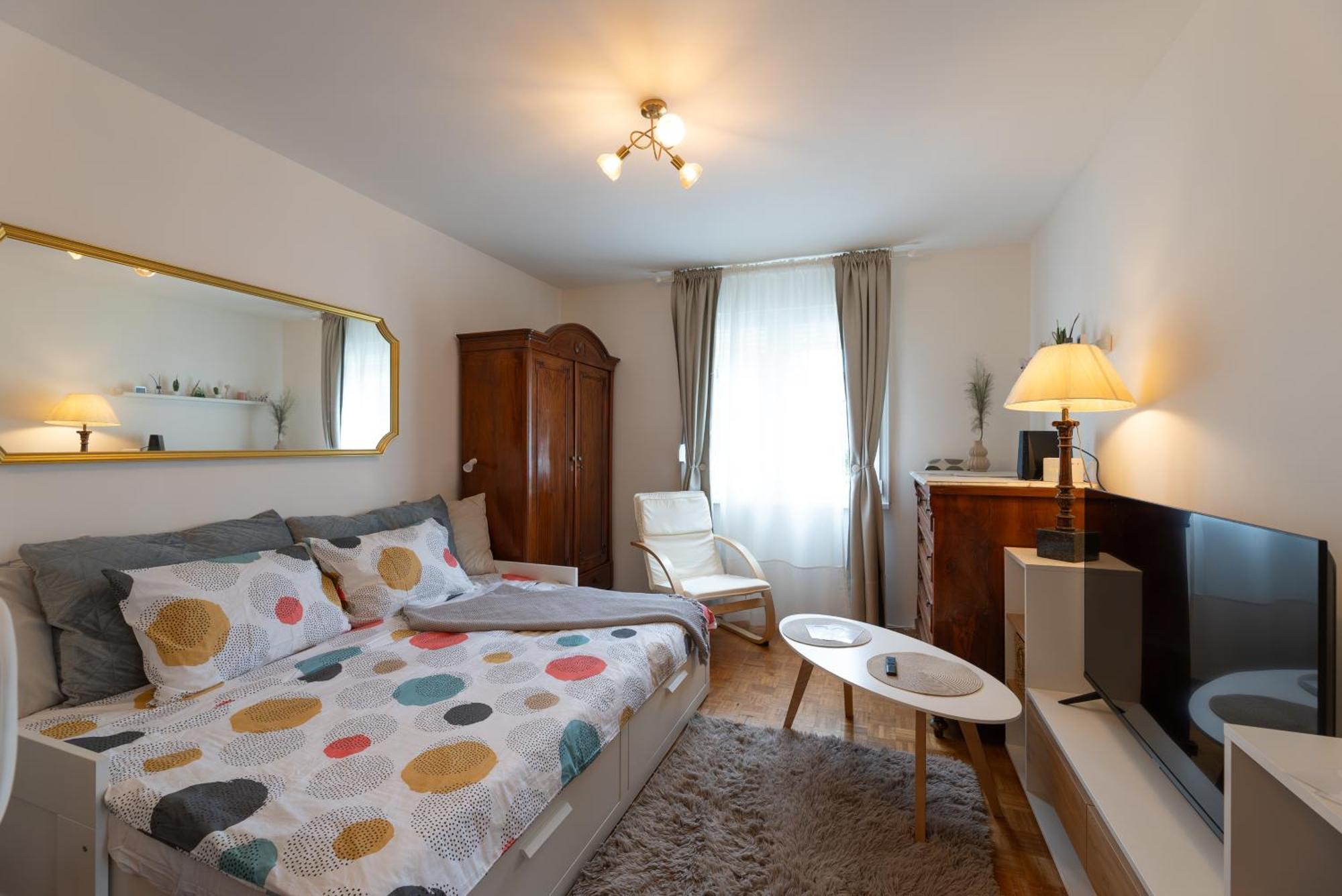 Studio Apartman Providenca Split Exteriör bild