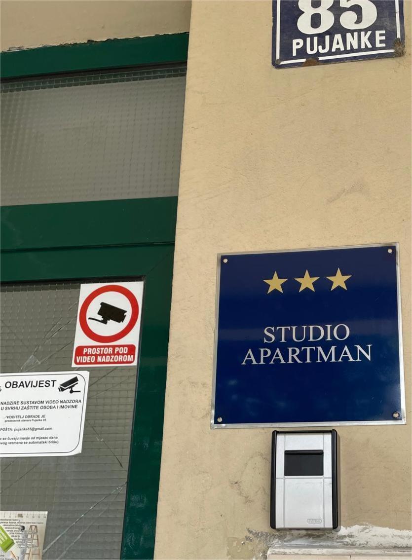 Studio Apartman Providenca Split Exteriör bild